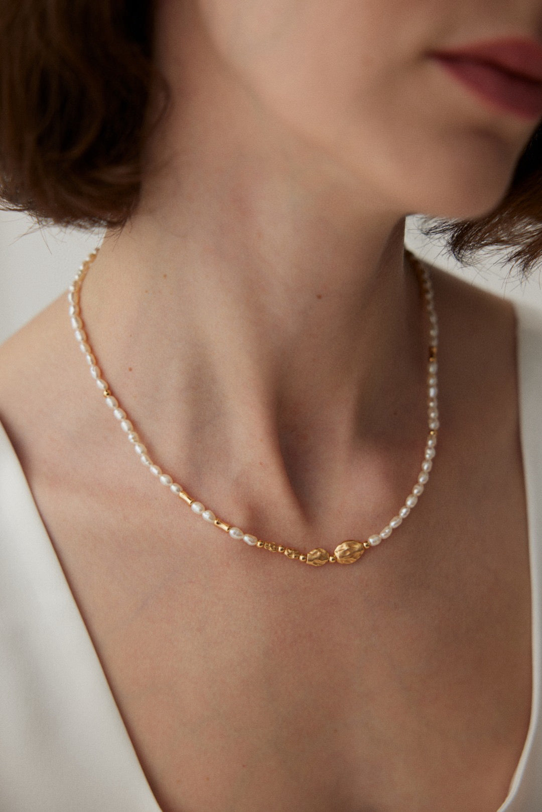 Natural Pearl Leaf Pendant Necklace